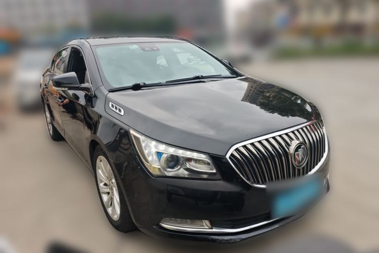 Used Buick LaCrosse 2014 2.0T SIDI Smart Luxury Flagship Edition Front Right 45 Deg