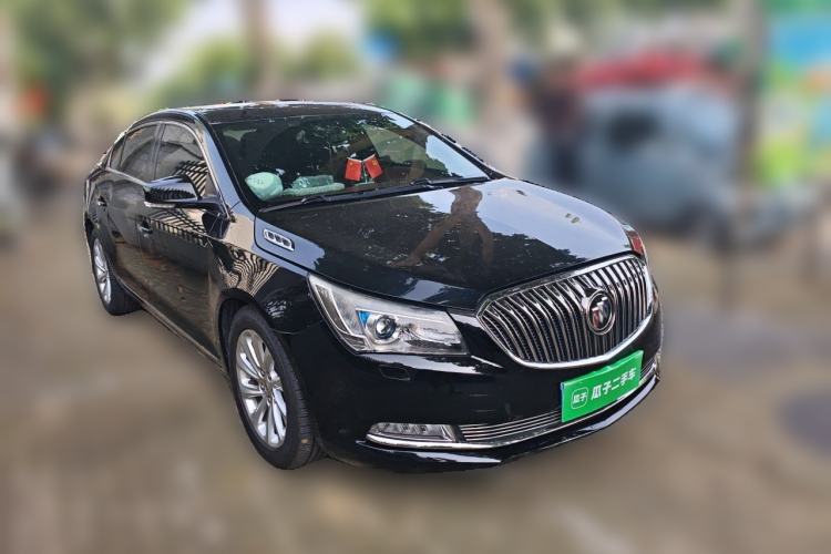 Used Buick LaCrosse 2014 2.0T SIDI Smart Luxury Flagship Edition Front Right 45 Deg