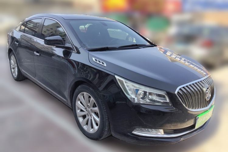 Used Buick LaCrosse 2014 2.0T SIDI Elite Tech Version Front Right 45 Deg