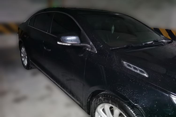 Used Buick LaCrosse 2014 2.0T SIDI Smart Luxury Flagship Edition Front Right 45 Deg