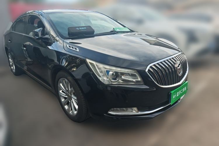 Used Buick LaCrosse 2014 2.0T SIDI Elite Tech Version Front Right 45 Deg