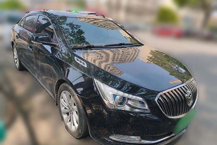 Used Buick LaCrosse 2014 2.0T SIDI Elite Tech Version Front Right 45 Deg
