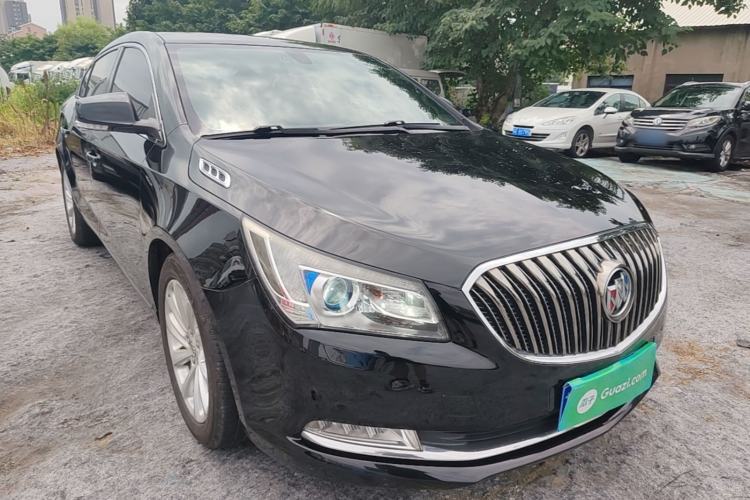 Used Buick LaCrosse 2014 2.0T SIDI Elite Tech Version Front Right 45 Deg