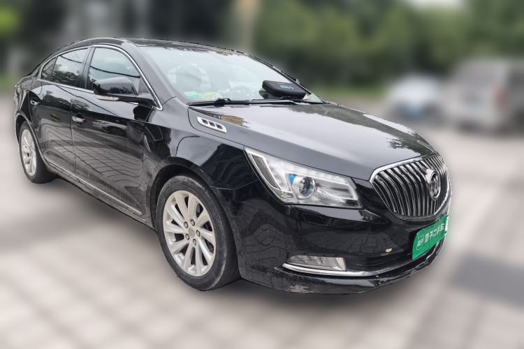 Used Buick LaCrosse 2014 2.0T SIDI Elite Tech Version Front Right 45 Deg