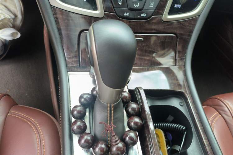 Used Buick LaCrosse 2014 2.0T SIDI Elite Tech Version Gear Lever