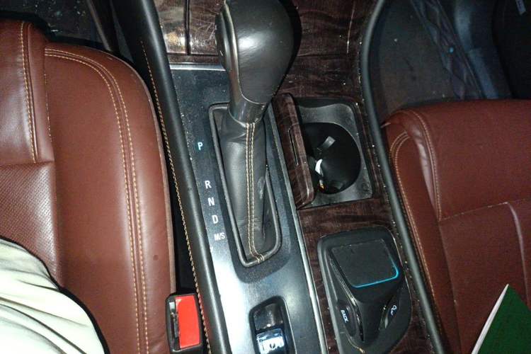 Used Buick LaCrosse 2014 2.0T SIDI Smart Luxury Flagship Edition Gear Lever
