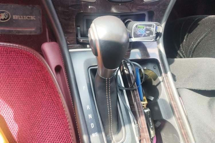 Used Buick LaCrosse 2014 2.0T SIDI Elite Tech Version Gear Lever