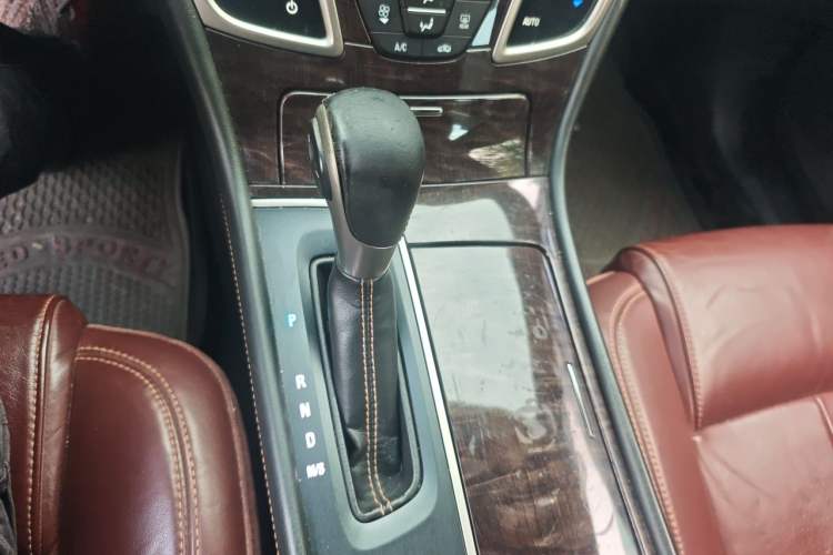 Used Buick LaCrosse 2014 2.0T SIDI Elite Tech Version Gear Lever