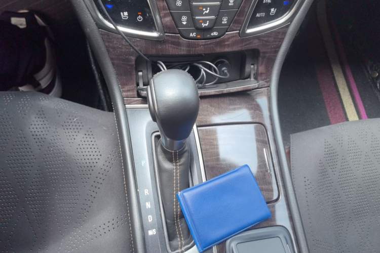 Used Buick LaCrosse 2014 2.0T SIDI Smart Luxury Flagship Edition Gear Lever