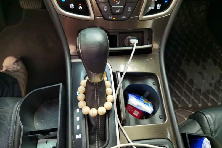 Used Buick LaCrosse 2014 2.0T SIDI Smart Luxury Flagship Edition Gear Lever