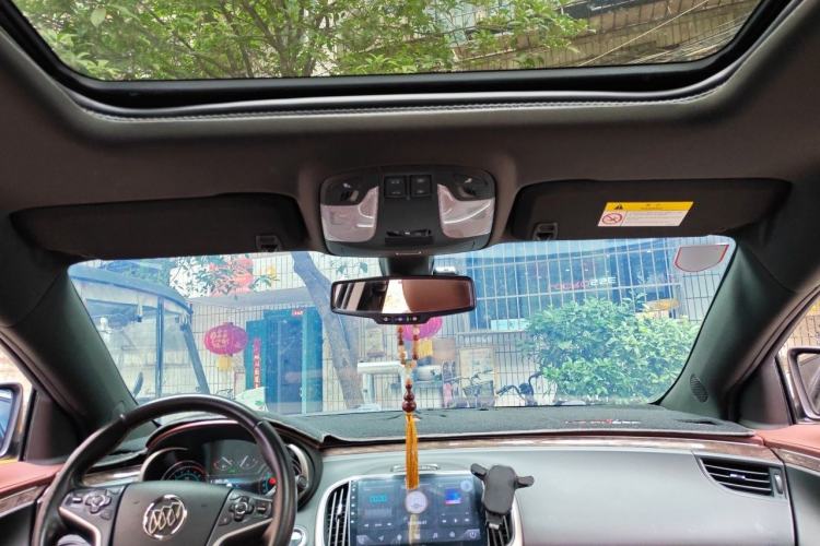 Used Buick LaCrosse 2014 2.0T SIDI Elite Tech Version Headliner