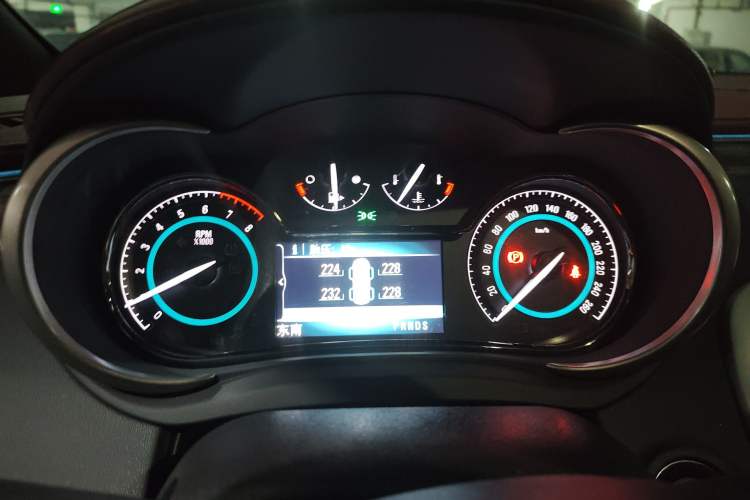 Used Buick LaCrosse 2014 2.0T SIDI Elite Tech Version Instrument Cluster