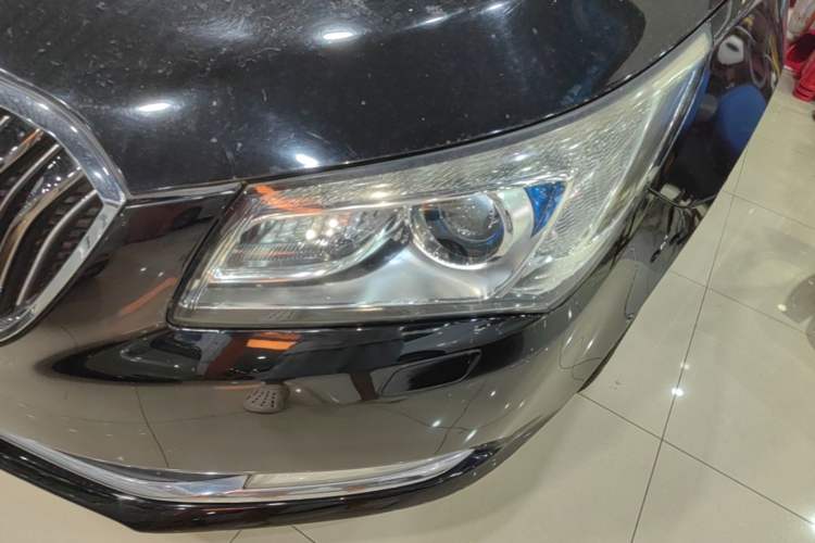 Used Buick LaCrosse 2014 2.0T SIDI Elite Tech Version Left Front Headlight