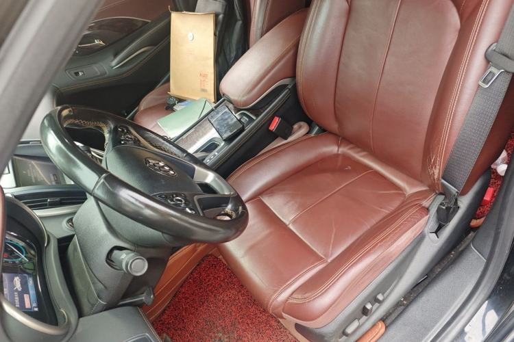 Used Buick LaCrosse 2014 2.0T SIDI Elite Tech Version Left Front Seat