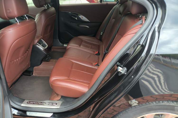 Used Buick LaCrosse 2014 2.0T SIDI Elite Tech Version Left Rear Seat