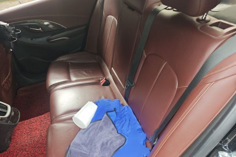 Used Buick LaCrosse 2014 2.0T SIDI Elite Tech Version Left Rear Seat