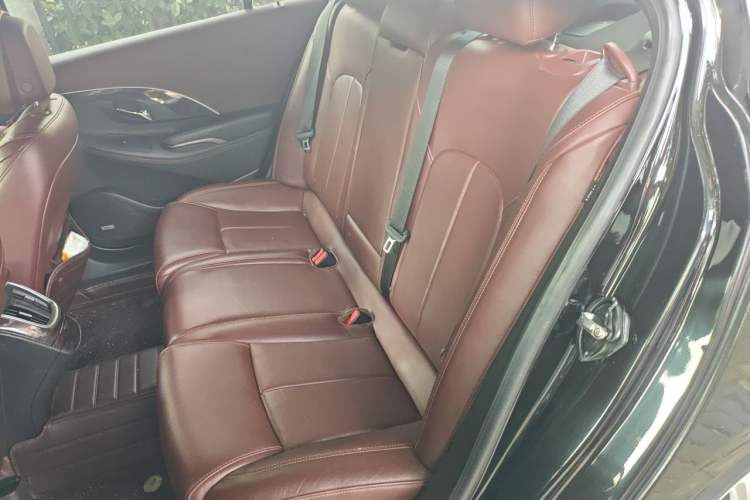 Used Buick LaCrosse 2014 2.0T SIDI Smart Luxury Flagship Edition Left Rear Seat