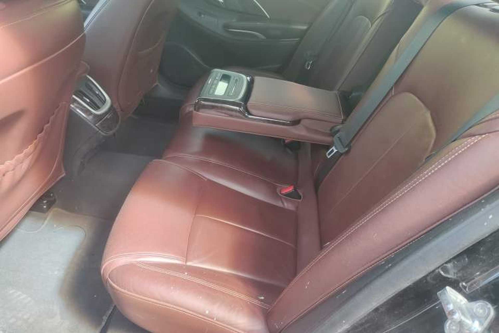 Used Buick LaCrosse 2014 2.0T SIDI Elite Tech Version Left Rear Seat