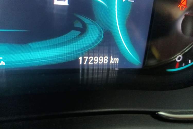 Used Buick LaCrosse 2014 2.0T SIDI Smart Luxury Flagship Edition Odometer Close Up