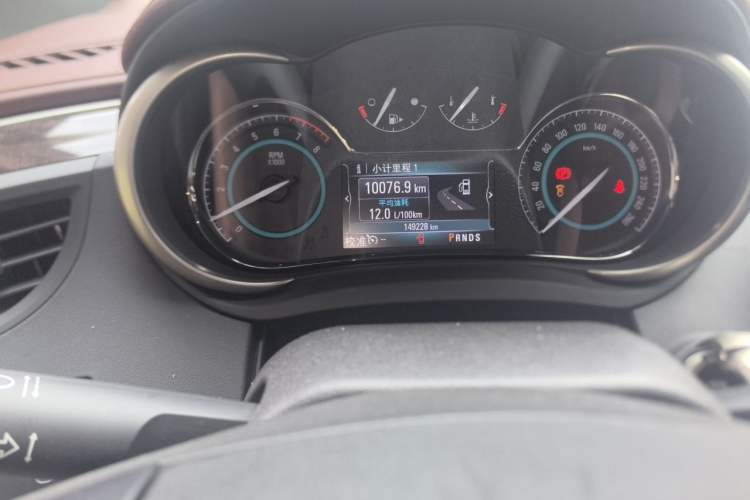 Used Buick LaCrosse 2014 2.0T SIDI Elite Tech Version Odometer Close Up