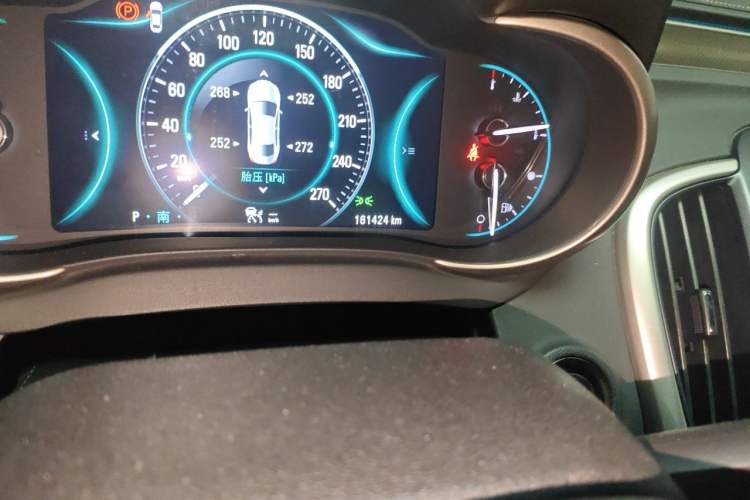 Used Buick LaCrosse 2014 2.0T SIDI Smart Luxury Flagship Edition Odometer Close Up