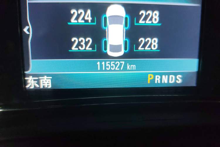 Used Buick LaCrosse 2014 2.0T SIDI Elite Tech Version Odometer Close Up