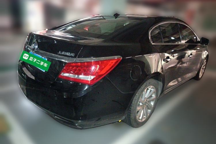Used Buick LaCrosse 2014 2.0T SIDI Smart Luxury Flagship Edition Rear Right 45 Deg