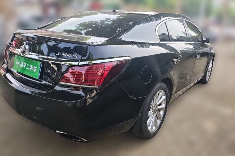 Used Buick LaCrosse 2014 2.0T SIDI Smart Luxury Flagship Edition Rear Right 45 Deg