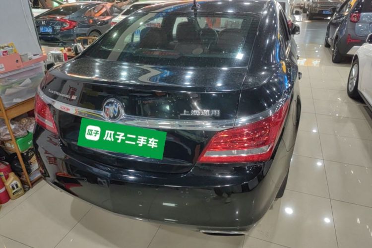 Used Buick LaCrosse 2014 2.0T SIDI Elite Tech Version Rear Right 45 Deg