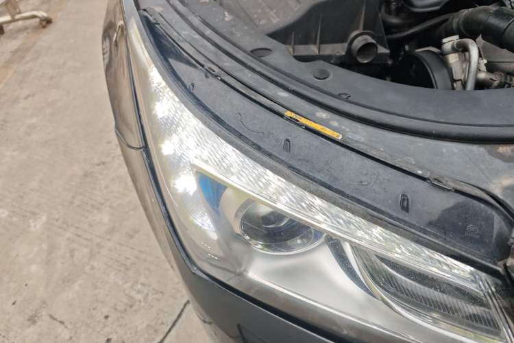 Used Buick LaCrosse 2014 2.0T SIDI Smart Luxury Flagship Edition Right Front Headlight