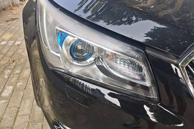 Used Buick LaCrosse 2014 2.0T SIDI Smart Luxury Flagship Edition Right Front Headlight