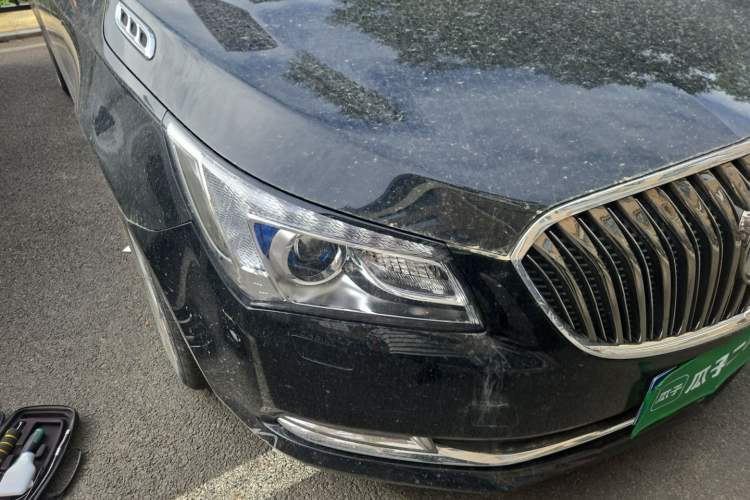 Used Buick LaCrosse 2014 2.0T SIDI Elite Tech Version Right Front Headlight