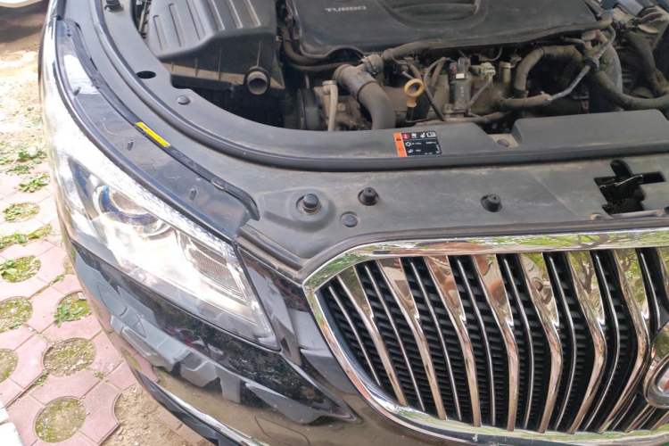 Used Buick LaCrosse 2014 2.0T SIDI Elite Tech Version Right Front Headlight