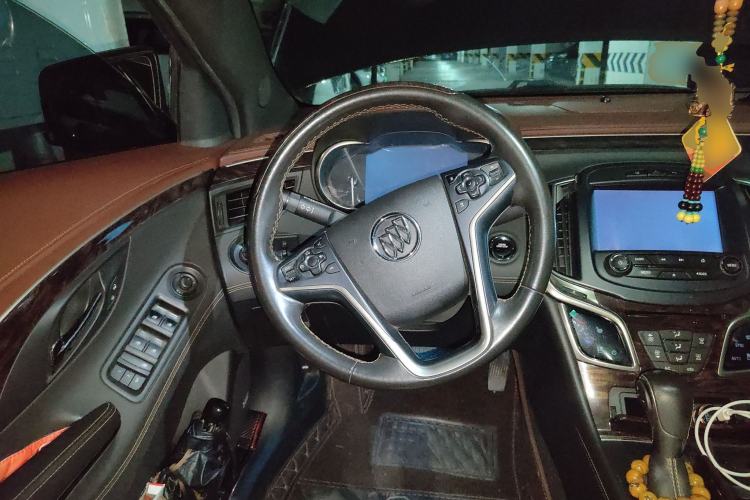 Used Buick LaCrosse 2014 2.0T SIDI Smart Luxury Flagship Edition Steering Wheel