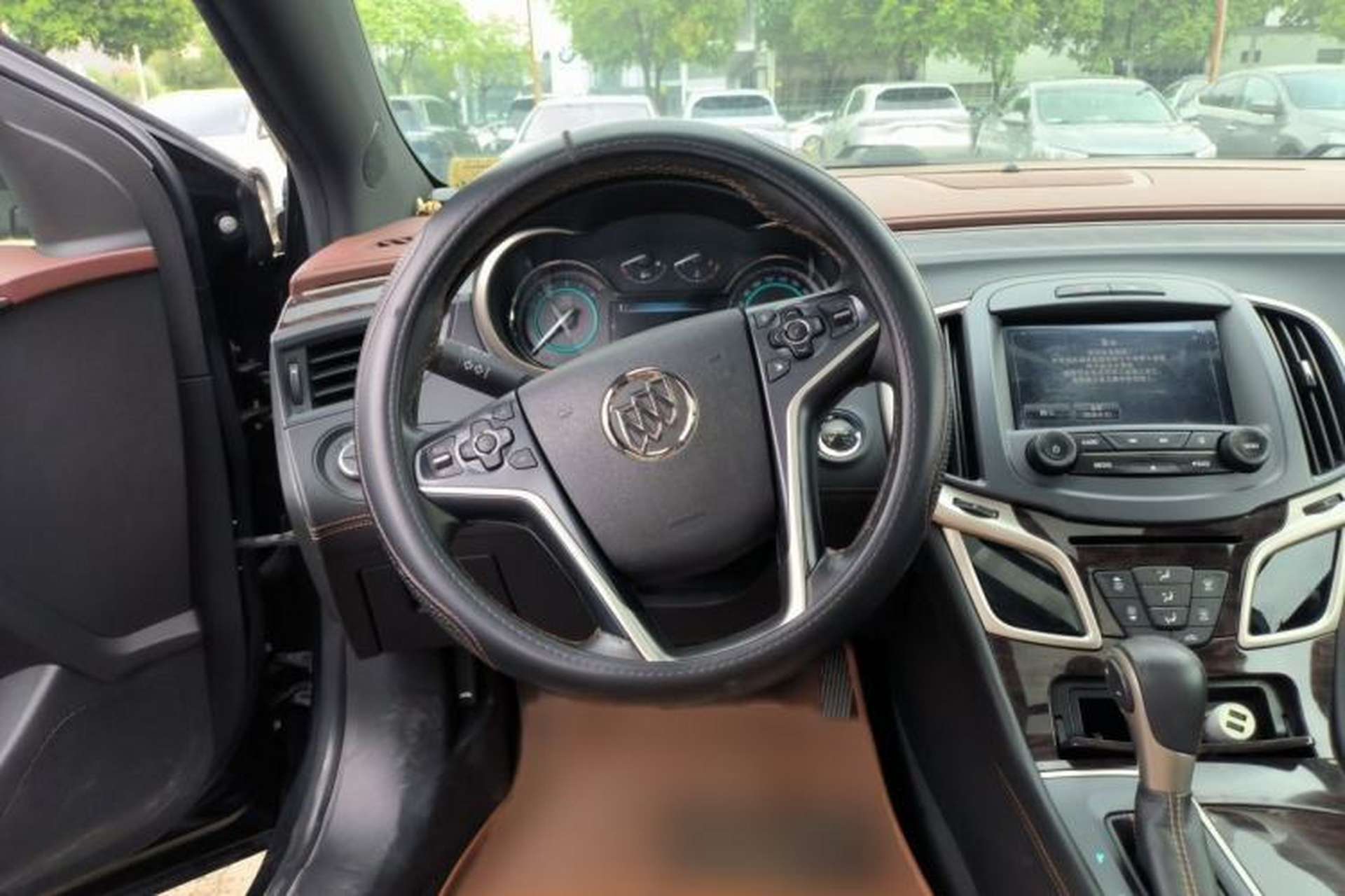Used Buick LaCrosse 2014 2.0T SIDI Elite Tech Version Steering Wheel
