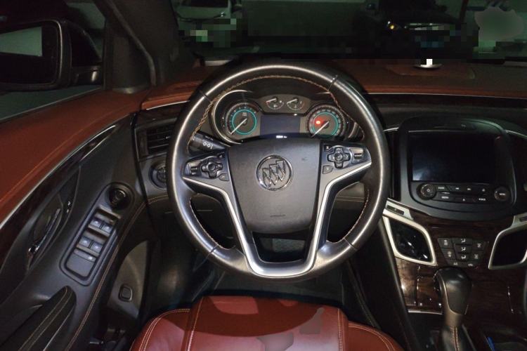 Used Buick LaCrosse 2014 2.0T SIDI Elite Tech Version Steering Wheel
