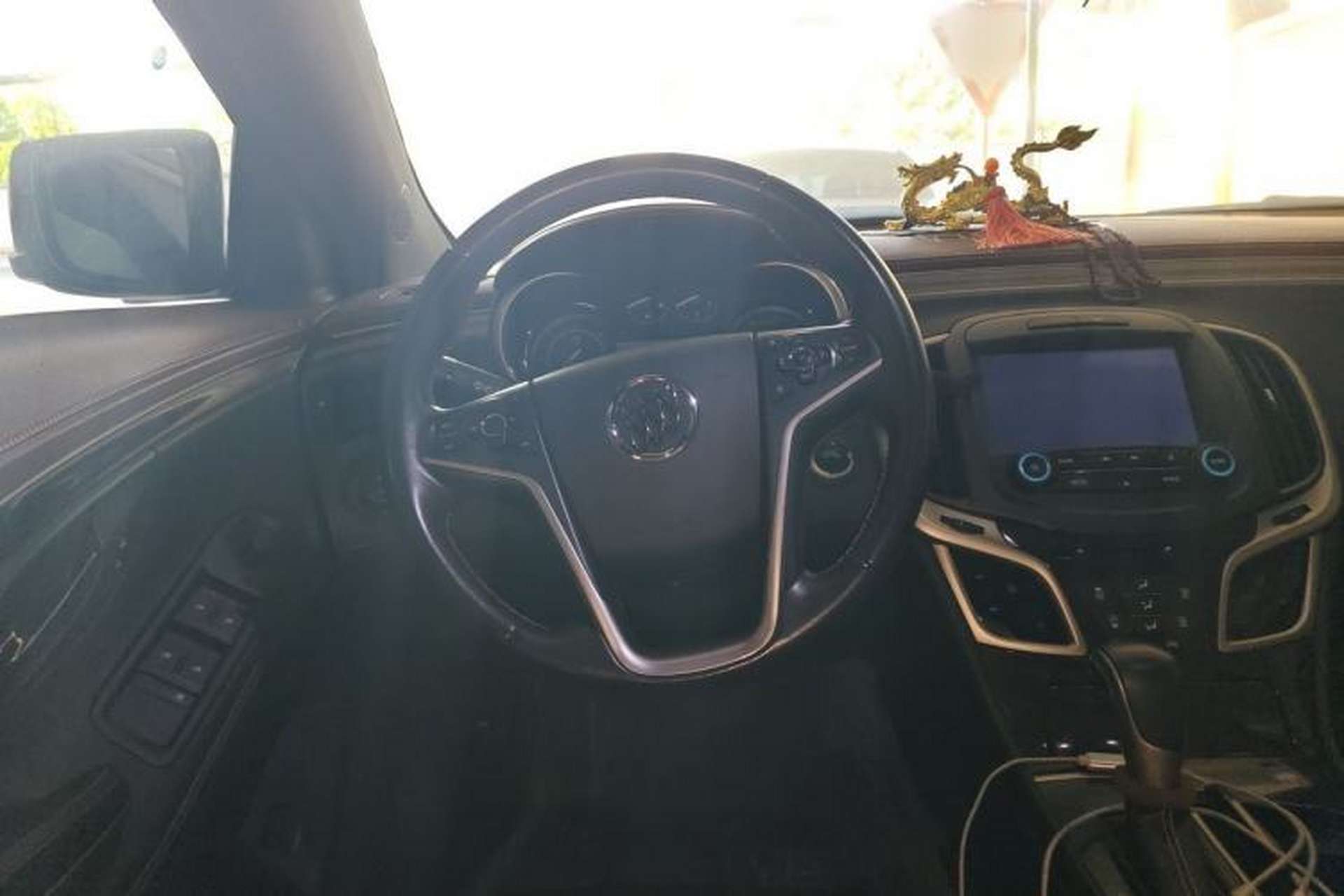 Used Buick LaCrosse 2014 2.0T SIDI Elite Tech Version Steering Wheel