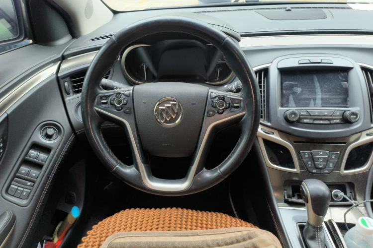 Used Buick LaCrosse 2014 2.0T SIDI Smart Luxury Flagship Edition Steering Wheel