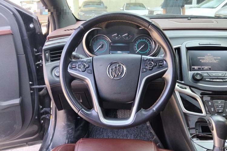 Used Buick LaCrosse 2014 2.0T SIDI Elite Tech Version Steering Wheel