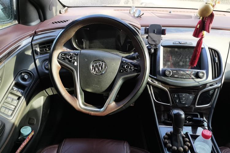 Used Buick LaCrosse 2014 2.0T SIDI Smart Luxury Flagship Edition Steering Wheel