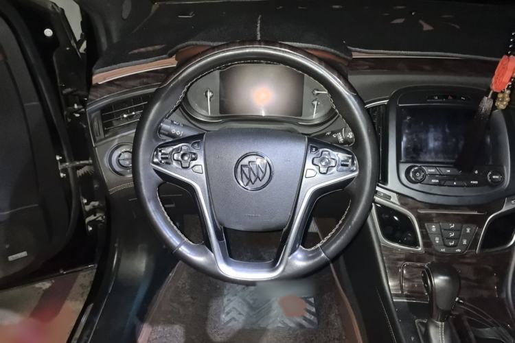Used Buick LaCrosse 2014 2.0T SIDI Smart Luxury Flagship Edition Steering Wheel