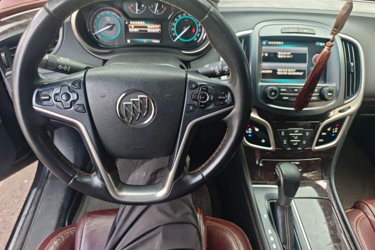 Used Buick LaCrosse 2014 2.0T SIDI Elite Tech Version Steering Wheel