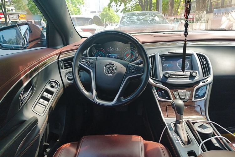 Used Buick LaCrosse 2014 2.0T SIDI Elite Tech Version Steering Wheel