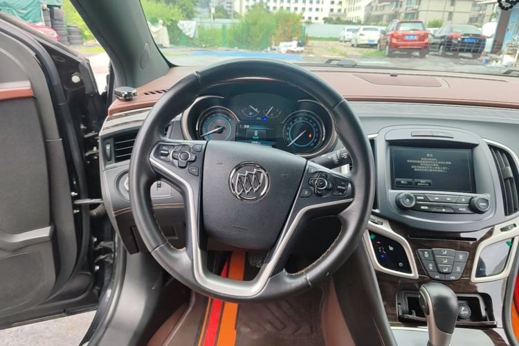Used Buick LaCrosse 2014 2.0T SIDI Elite Tech Version Steering Wheel