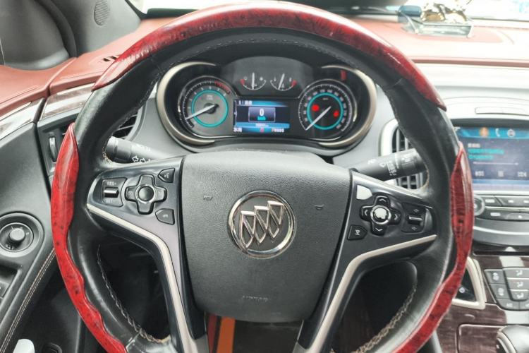 Used Buick LaCrosse 2014 2.0T SIDI Elite Tech Version Steering Wheel
