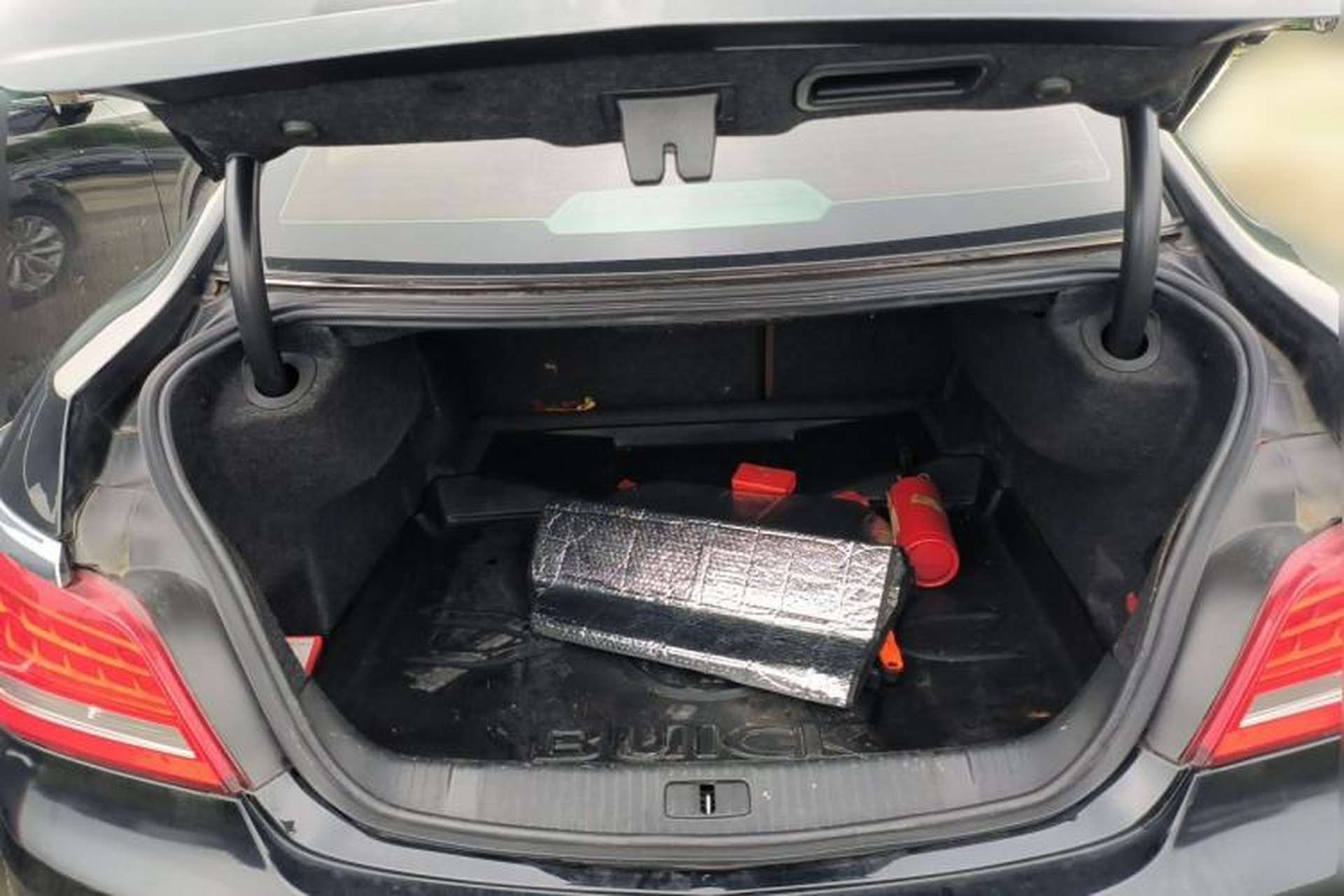 Used Buick LaCrosse 2014 2.0T SIDI Elite Tech Version Trunk