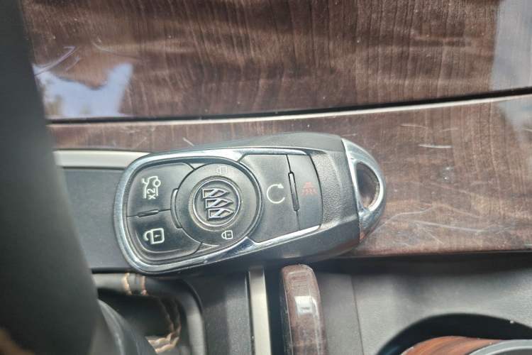 Used Buick LaCrosse 2014 2.0T SIDI Smart Luxury Flagship Edition Vehicle Key