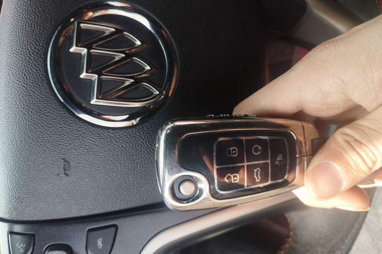 Used Buick LaCrosse 2014 2.0T SIDI Elite Tech Version Vehicle Key