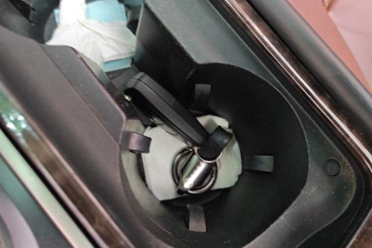 Used Buick LaCrosse 2014 2.0T SIDI Elite Tech Version Vehicle Key