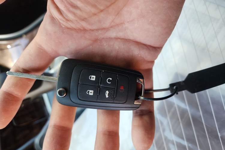 Used Buick LaCrosse 2014 2.0T SIDI Elite Tech Version Vehicle Key